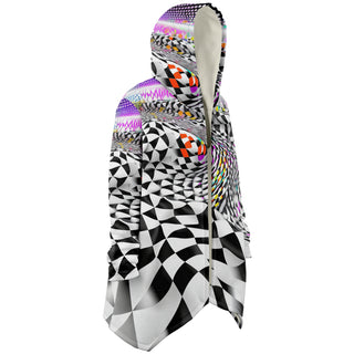 OPTICAL ILLUSIONS Microfleece Cloak