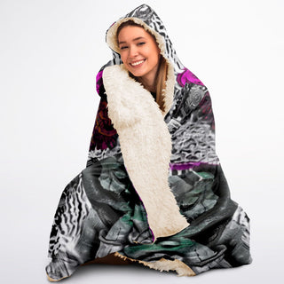 DUBSTEP TIGER Hooded Blanket Sherpa