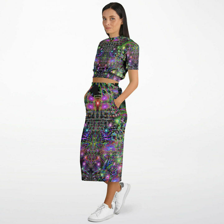 ALIENOID Fashion Cropped Short Sleeve Sweatshirt and Long Pocket Skirt Set – AOP | SAM FARRAND