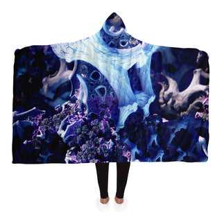 BLU PRISM Hooded Blanket | FRACTUALLY