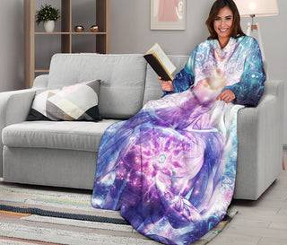 IGNITED SPARK ADULT SLEEVE BLANKET | CAMERONN GRAY