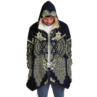 GEOMETRY GOLD CLOAK | MIL ET UNE