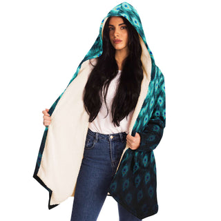 Trippy Peacock Feathers | Cloak | Mandalazed