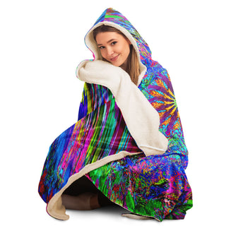 Ever Churning | Hooded Blanket | Makroverset