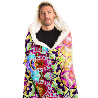 Kaleidos III | Hooded Blanket | Makroverset