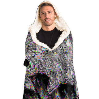 Overglitch_A | Hooded Blanket | Makroverset