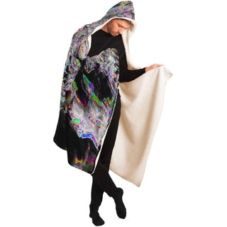 Overglitch_B | Hooded Blanket | Makroverset