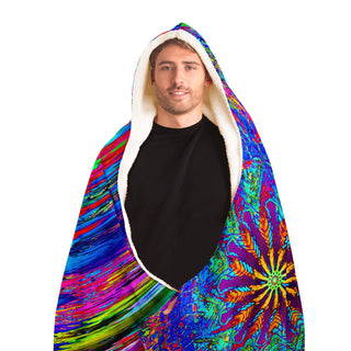 Ever Churning | Hooded Blanket | Makroverset