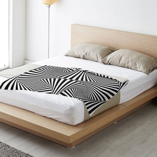 CLOSED EYE VISUALS BLANKETS | HUBERT S