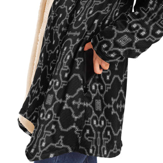 Shipibo Conibo - Black | Cloak | Mandalazed