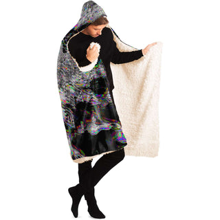 Overglitch_A | Hooded Blanket | Makroverset