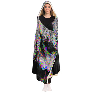 Overglitch_B | Hooded Blanket | Makroverset