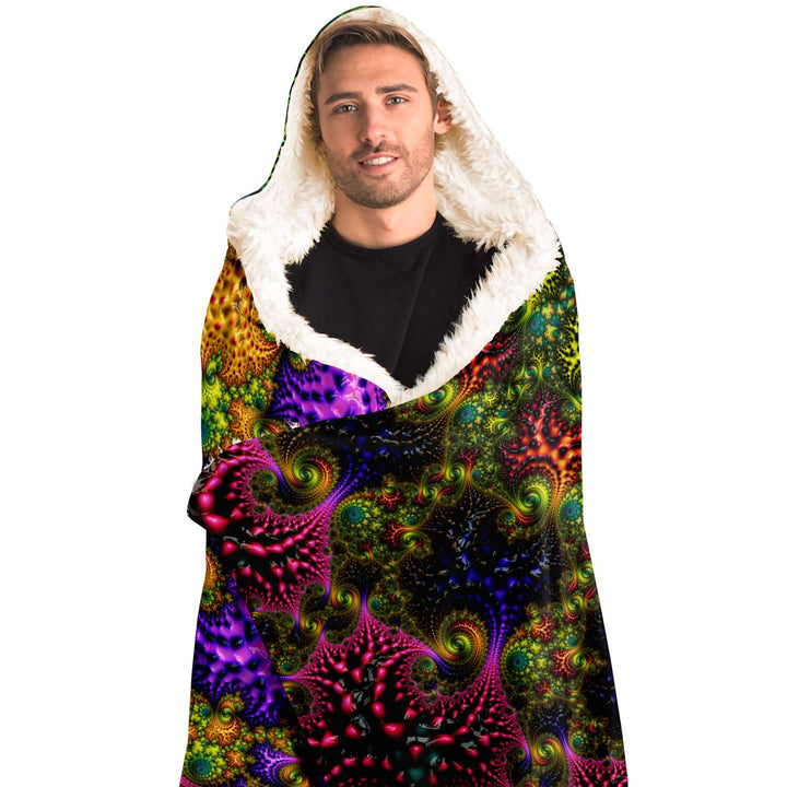 Great Cosmic Reef | Hooded Blanket | Makroverset
