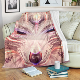 WOLFHEART | MICRO FLEECE BLANKET | HAKAN HISIM