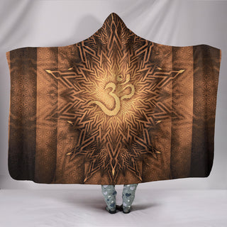 Mystical Aum Chakra Mandala - Amethyst | Hooded Blanket | Mandalazed