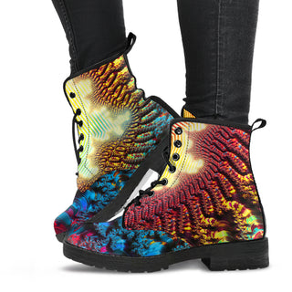 Mandelbrot Buddha: Fractal Meditation | Leather Boots | Makroverset