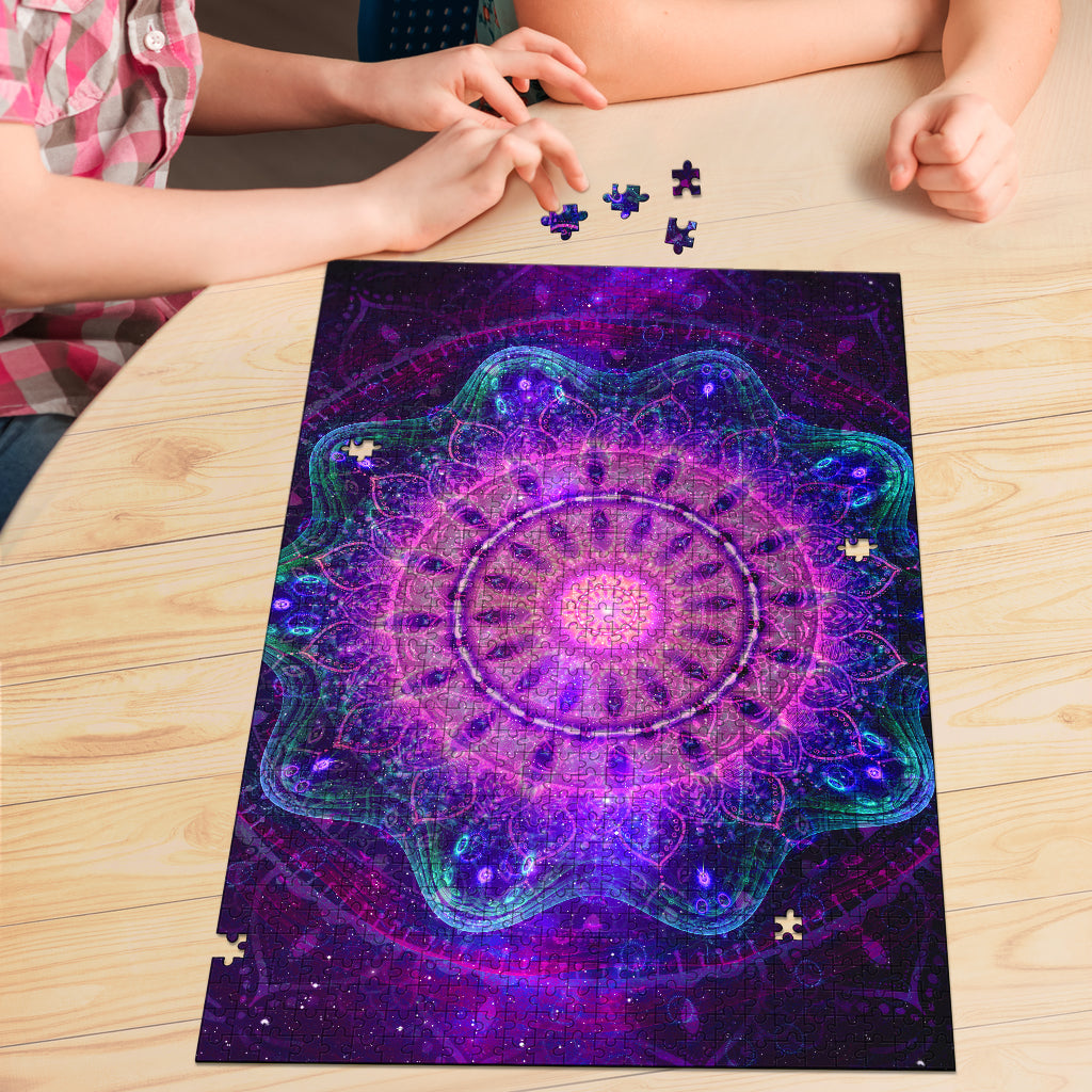 Cameron Gray | Cosmic Mandala | 500-1000 Piece Puzzle