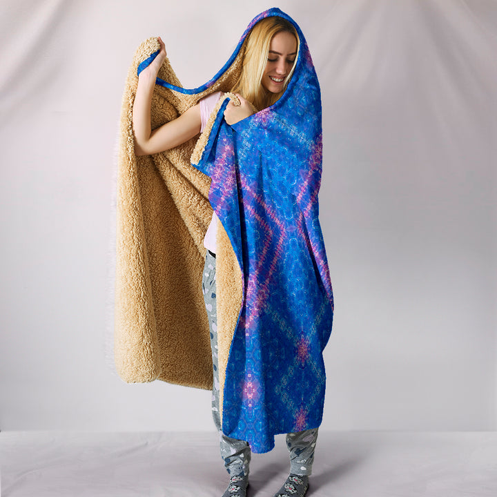 Star Sapphire Hooded Blanket | Dylan Thomas Brooks