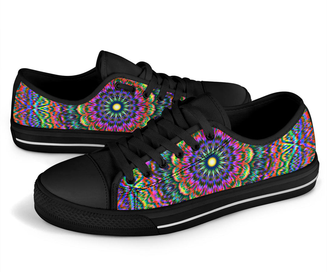 Visions | Low Top Shoe | Makroverset