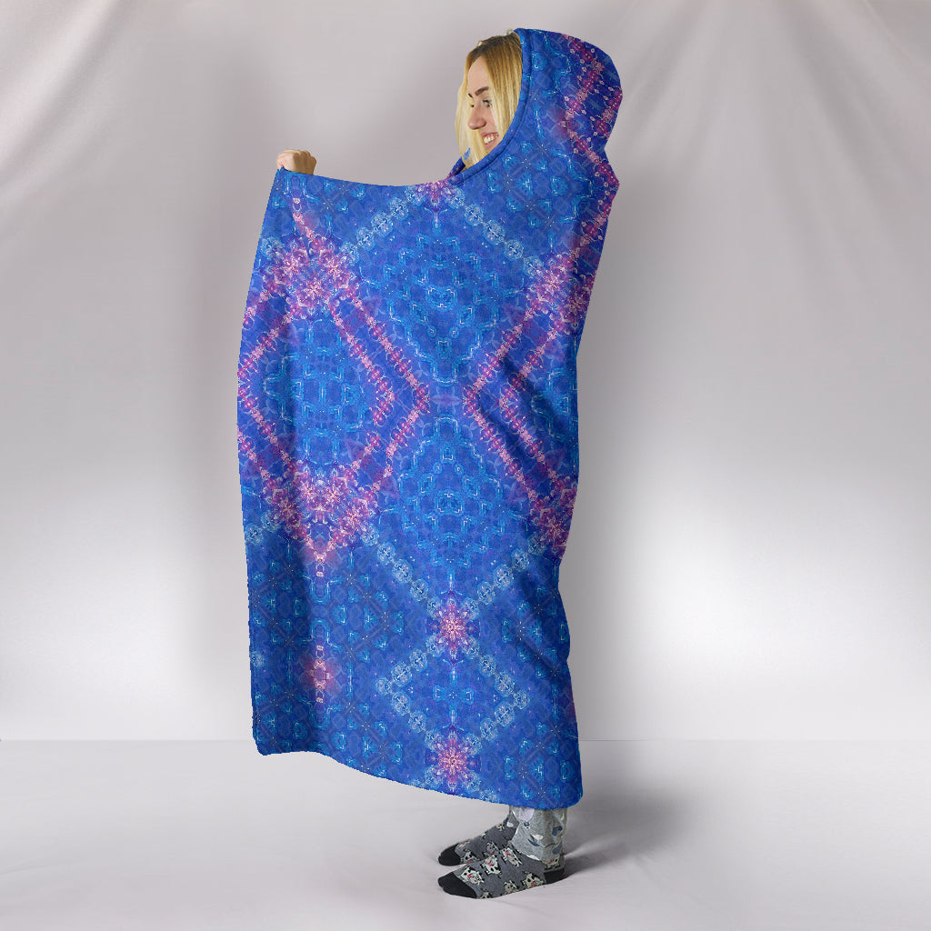 Star Sapphire Hooded Blanket | Dylan Thomas Brooks