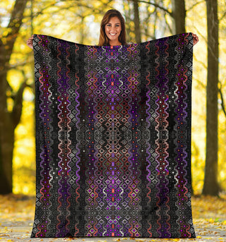 TWILIGHT HEALING | MICRO FLEECE BLANKET | HAKAN HISIM