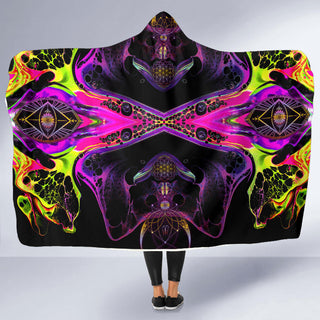 LIQUIDSHAPE || HOODED BLANKET || BY COSMIC SHIVA