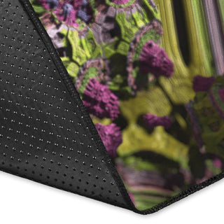 CATERBUG RUG | FRACTUALLY