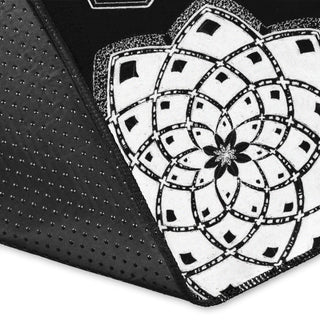 GEOMETRIC BLACK RUG | MIL ET UNE